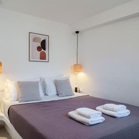 Sundance Suites Mykonos Merchia Beach Bagian luar foto