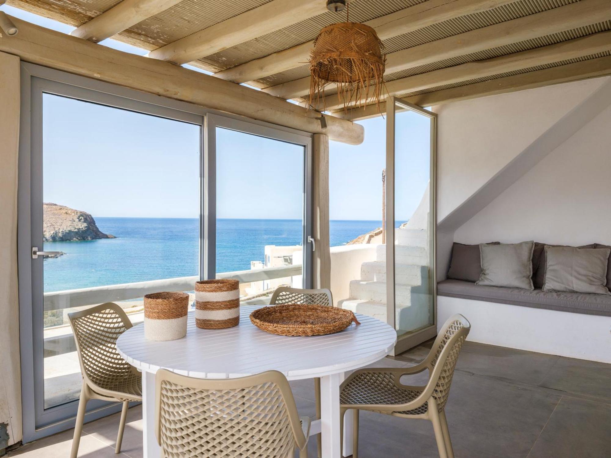 Sundance Suites Mykonos Merchia Beach Bagian luar foto