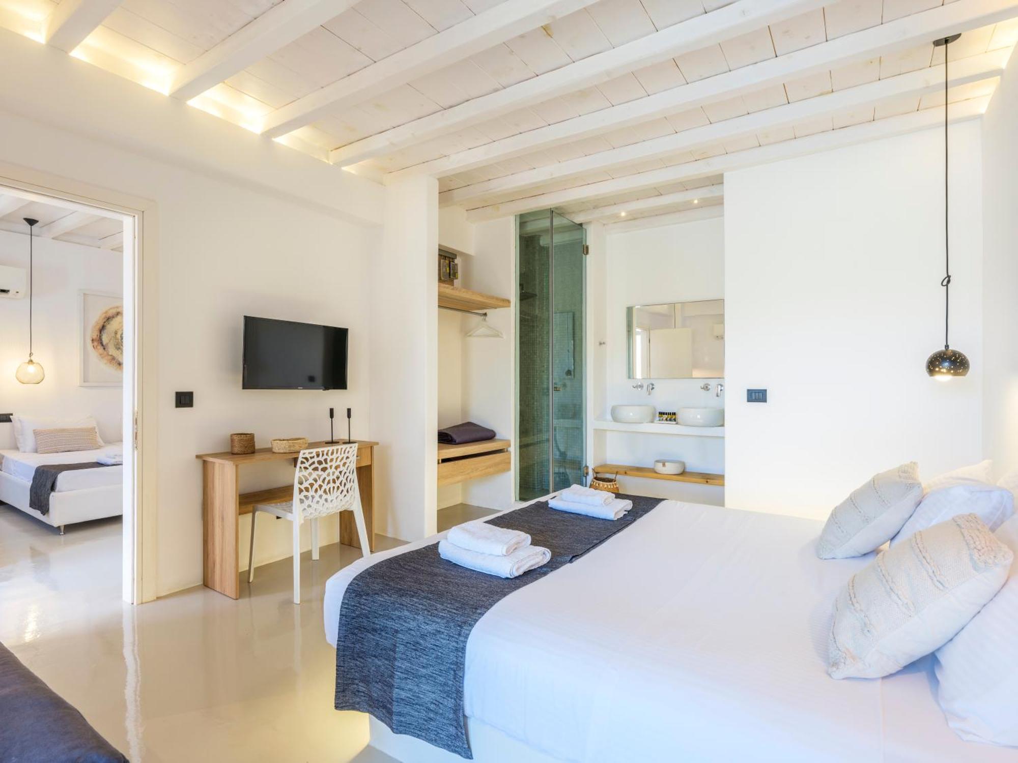 Sundance Suites Mykonos Merchia Beach Bagian luar foto