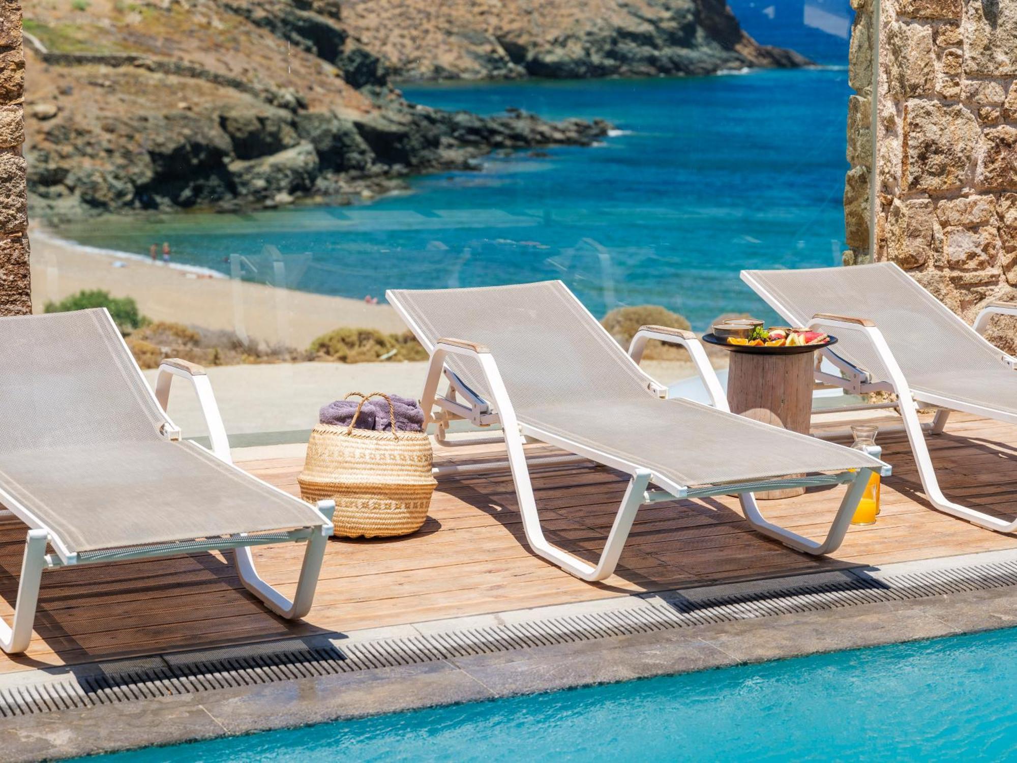 Sundance Suites Mykonos Merchia Beach Bagian luar foto